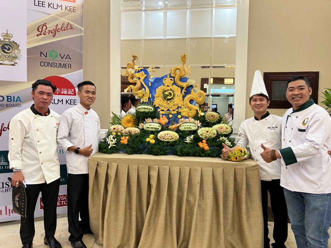 Chef Võ Công Hậu