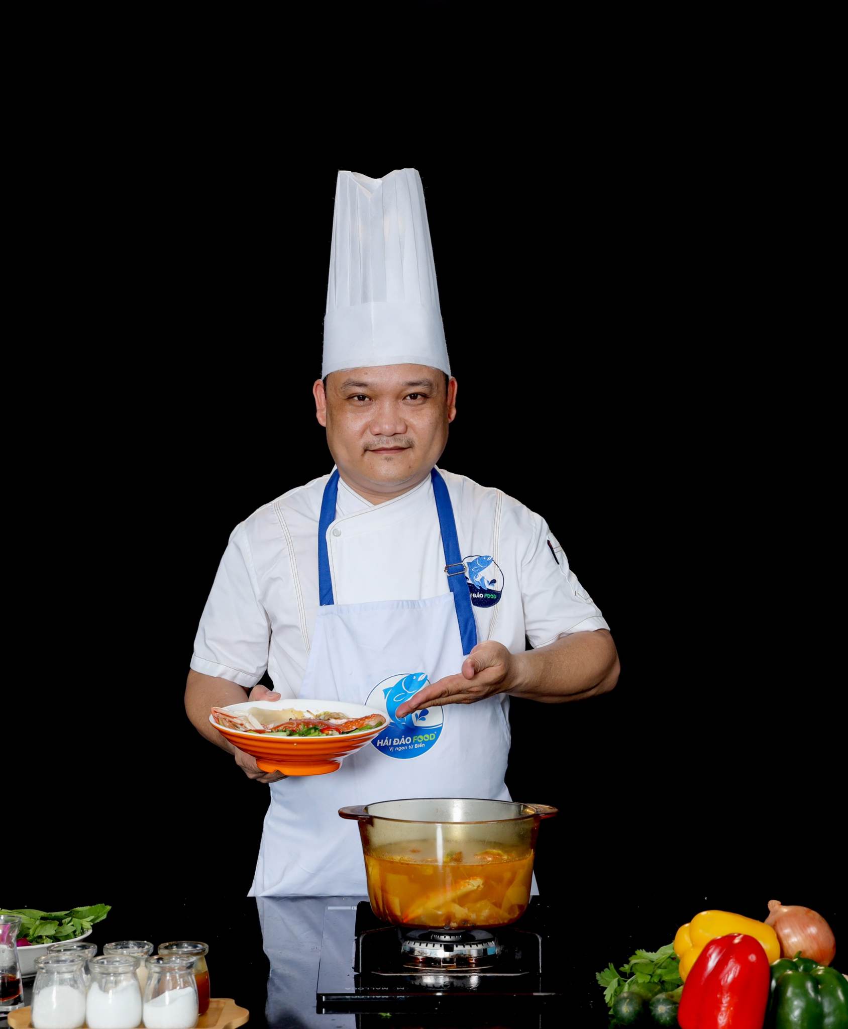 Đầu bếp Nguyễn Văn Cương 2