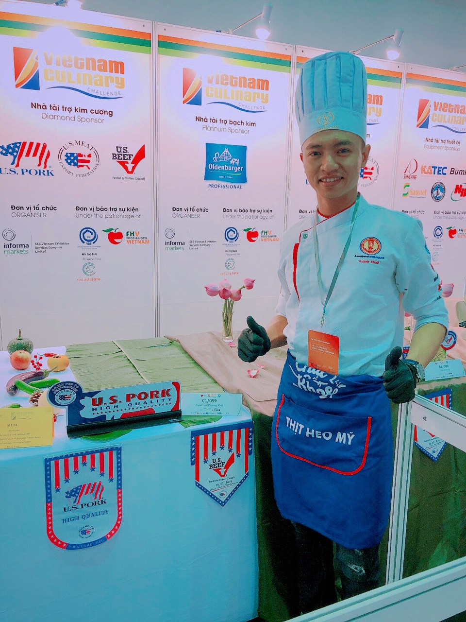 Đầu bếp Huỳnh Khuê