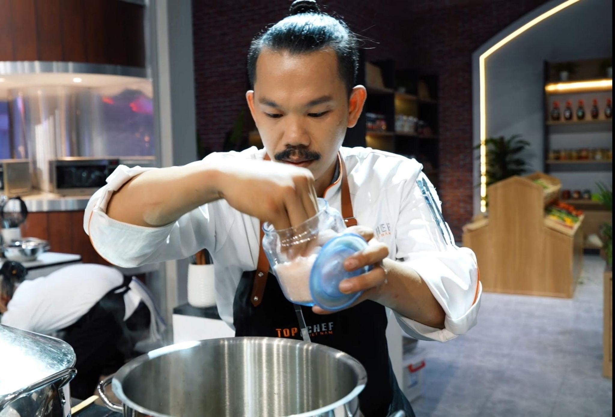 Đầu bêp Nguyễn Quốc Trường 1